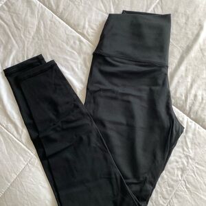 Colorfulkoala Black High-Waisted Leggings